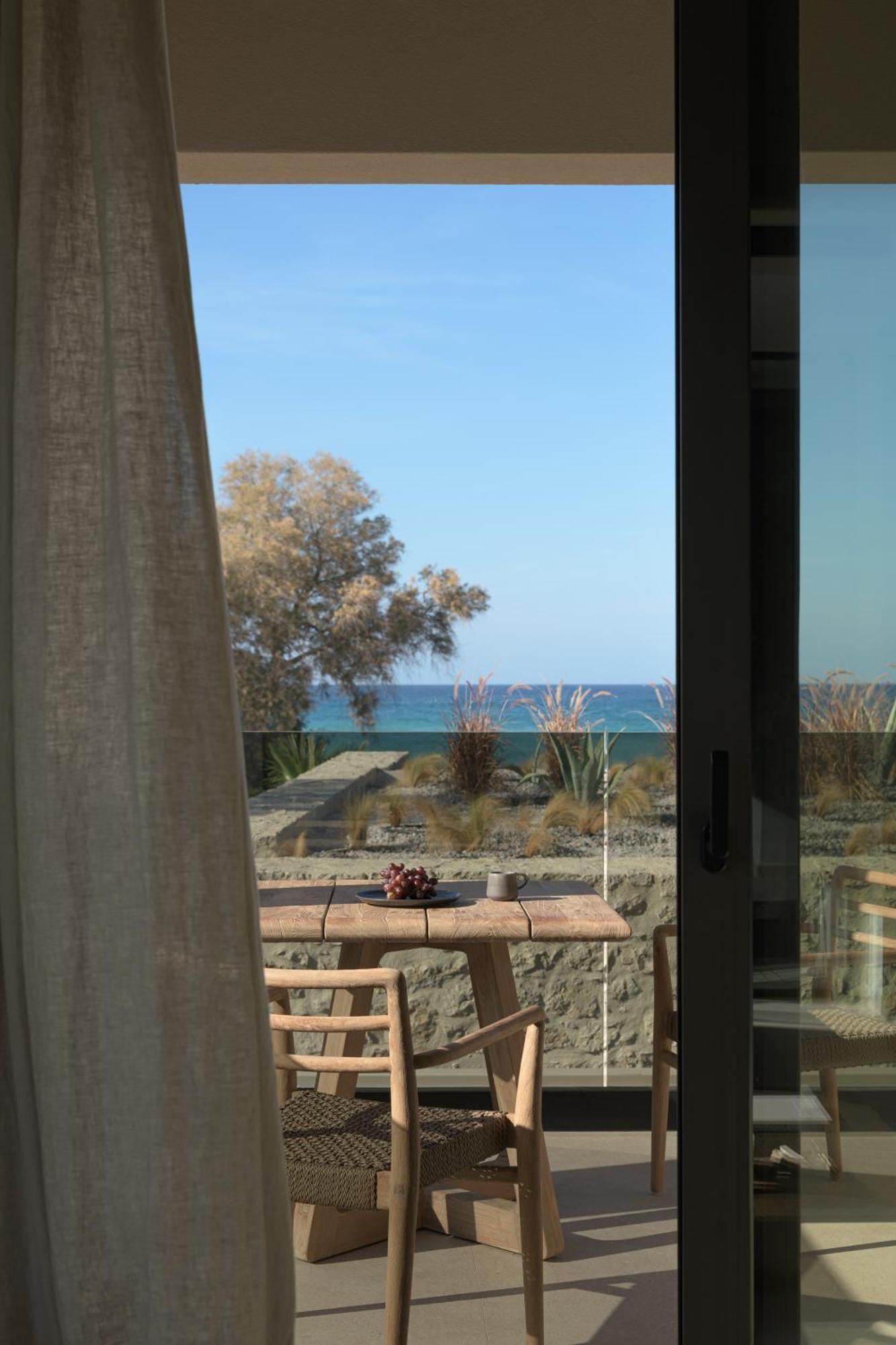 Dyo Beach Suites ريثيمنو المظهر الخارجي الصورة